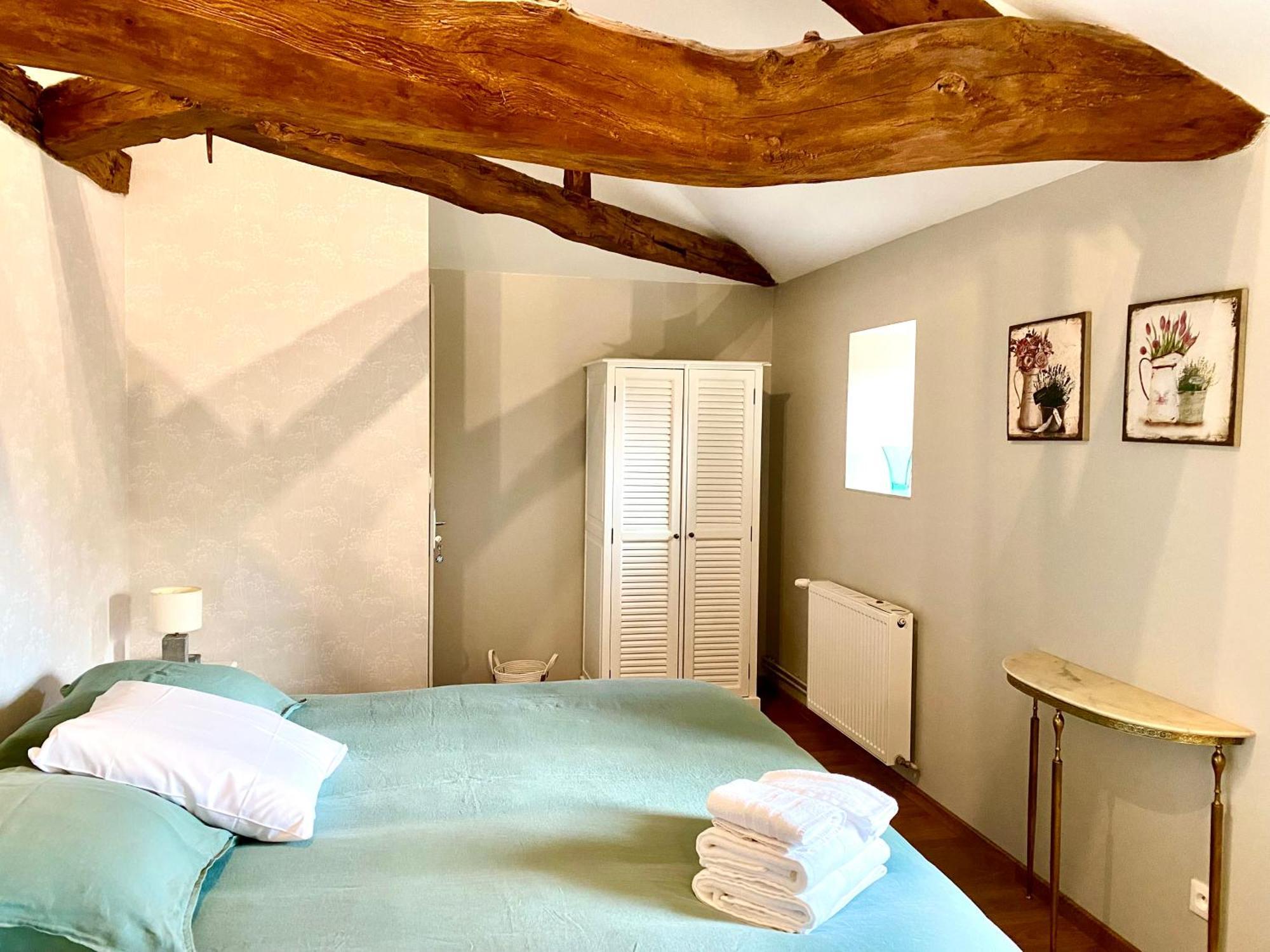 Aux Agapanthes, Chambres D'Hotes Charentaises De Charme Avec Piscine Aumagne Exterior foto